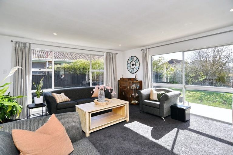 Photo of property in 24a Greenock Street, Redwood, Christchurch, 8051