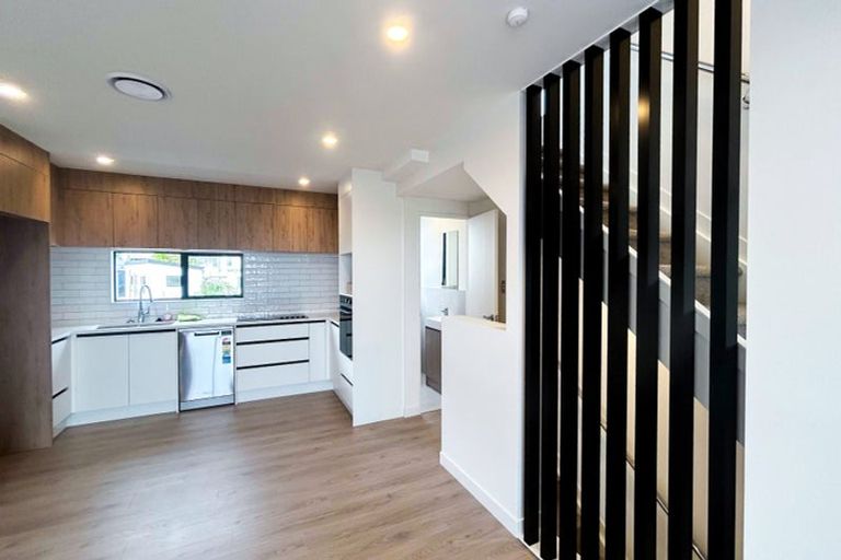Photo of property in 7/12 Statesman Street, Henderson, Auckland, 0612