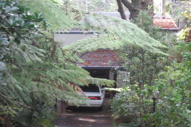 Photo of property in 74 Park Road, Titirangi, Auckland, 0604