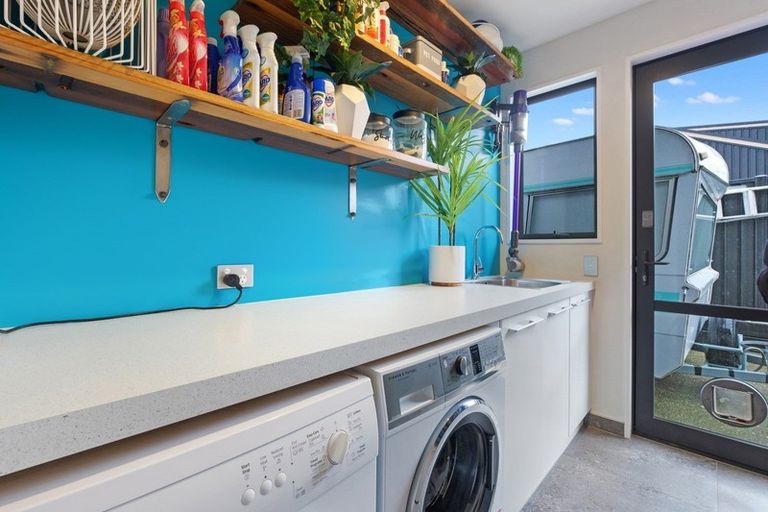 Photo of property in 8 Edgewood Place, Wanaka, 9305