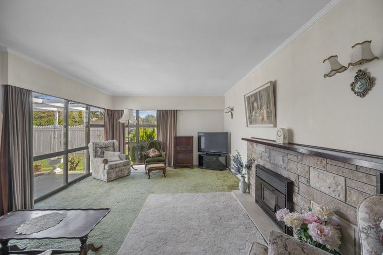 Photo of property in 32 Harold Holt Avenue, Onekawa, Napier, 4110