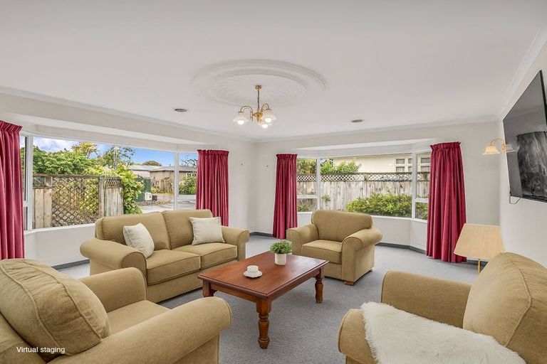 Photo of property in 6 Porritt Street, Saint Johns Hill, Whanganui, 4500