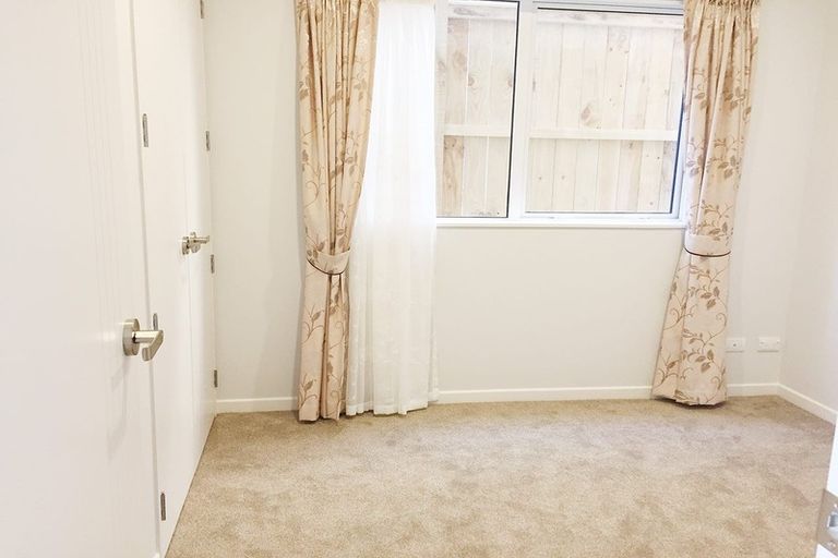 Photo of property in 5 Cloghfin Place, Flat Bush, Auckland, 2019