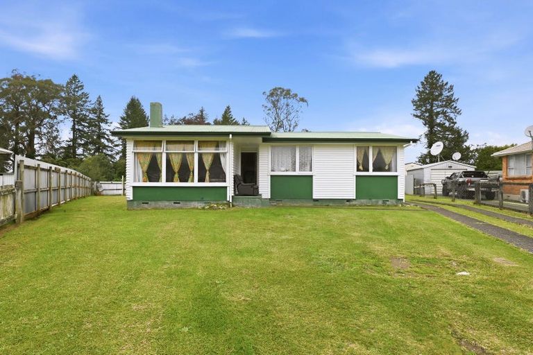 Photo of property in 6 Wing Place, Fordlands, Rotorua, 3015