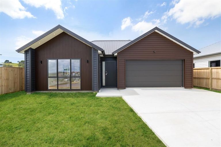 Photo of property in 32 Ta Moko Drive, Gulf Harbour, 0930
