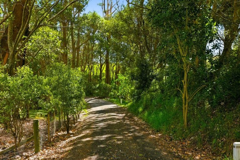Photo of property in 340d Ngarara Road, Waikanae, 5391