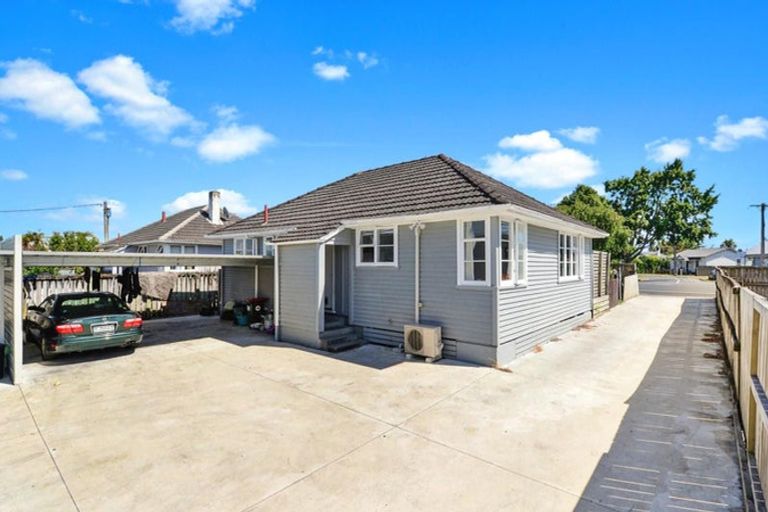 Photo of property in 75 Massey Street, Frankton, Hamilton, 3204