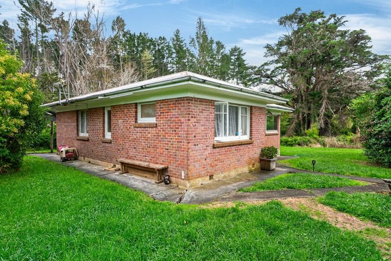 Photo of property in 42 Ford Road, Paparoa, Maungaturoto, 0583