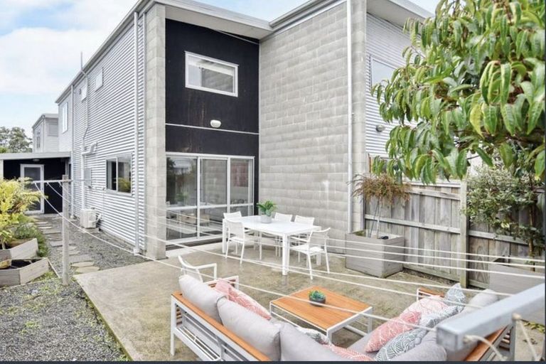 Photo of property in 532b Hereford Street, Linwood, Christchurch, 8011