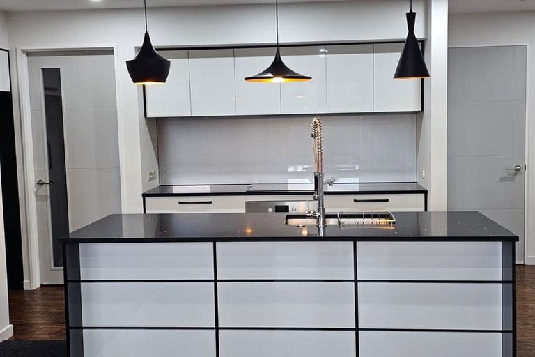 Photo of property in 5 Wilmers Road, Hornby, Christchurch, 8025