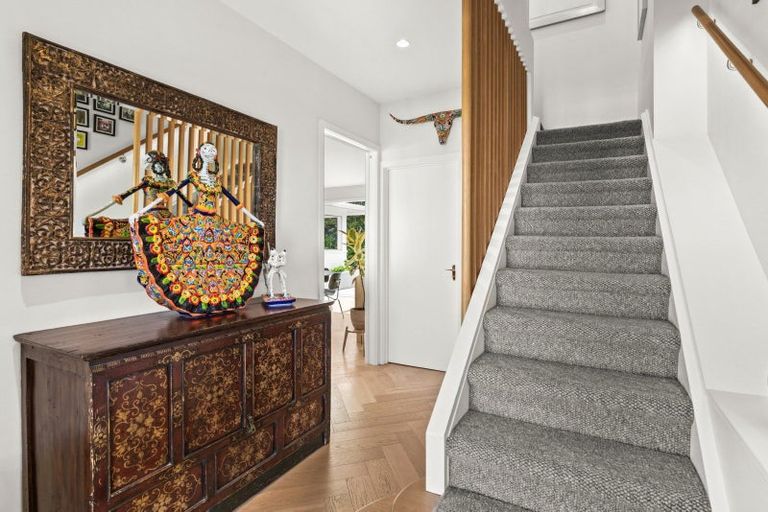Photo of property in 9 Elizabeth Road, Bluff Hill, Napier, 4110