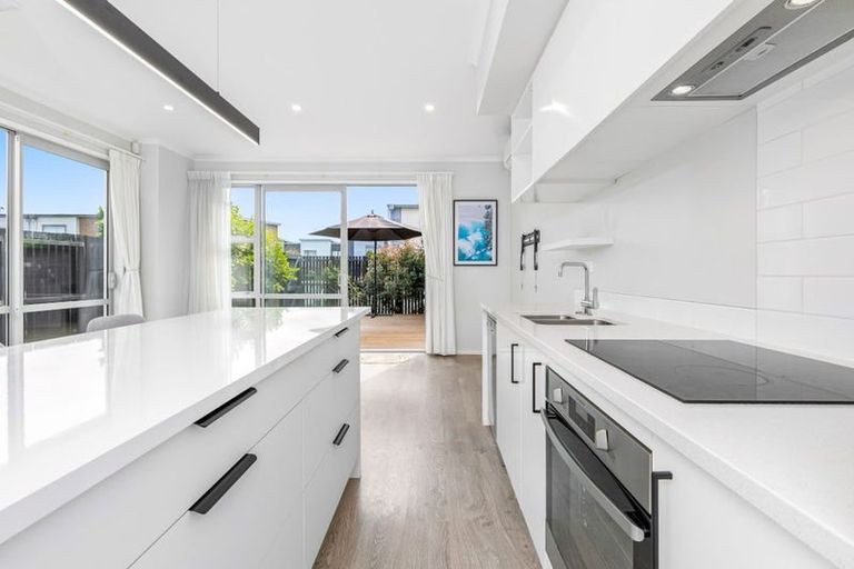 Photo of property in 20 Oioi Road, Hobsonville, Auckland, 0616
