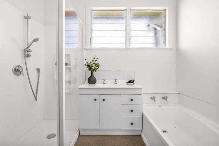 Photo of property in 25 Kent Road, Saint Johns Hill, Whanganui, 4501