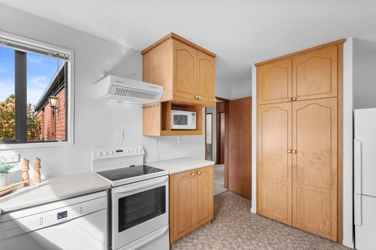 Photo of property in 8 Parr Place, Ilam, Christchurch, 8041