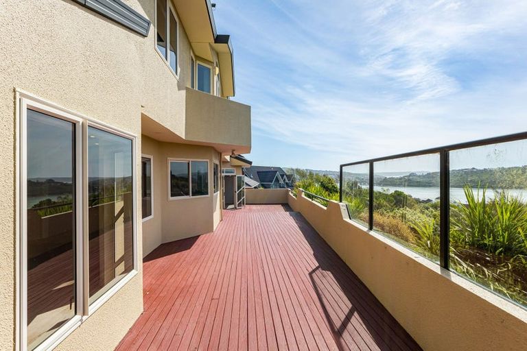 Photo of property in 35 Halladale Road, Papakowhai, Porirua, 5024