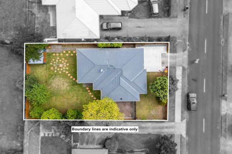 Photo of property in 96 Makarini Street, Paraparaumu, 5032