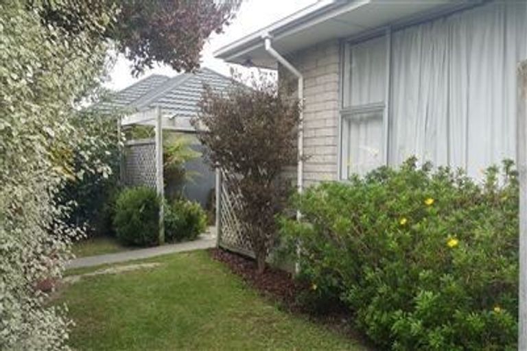 Photo of property in 1/22 Picton Avenue, Riccarton, Christchurch, 8011