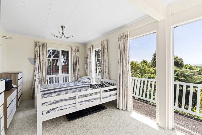 Photo of property in 11 Harriet Place, Spotswood, New Plymouth, 4310