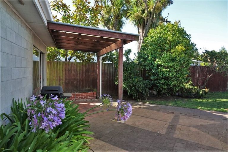 Photo of property in 5 Ketton Place, St Albans, Christchurch, 8052