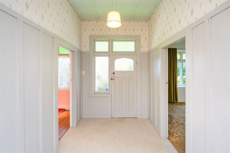 Photo of property in 42 Batt Street, West End, Palmerston North, 4410