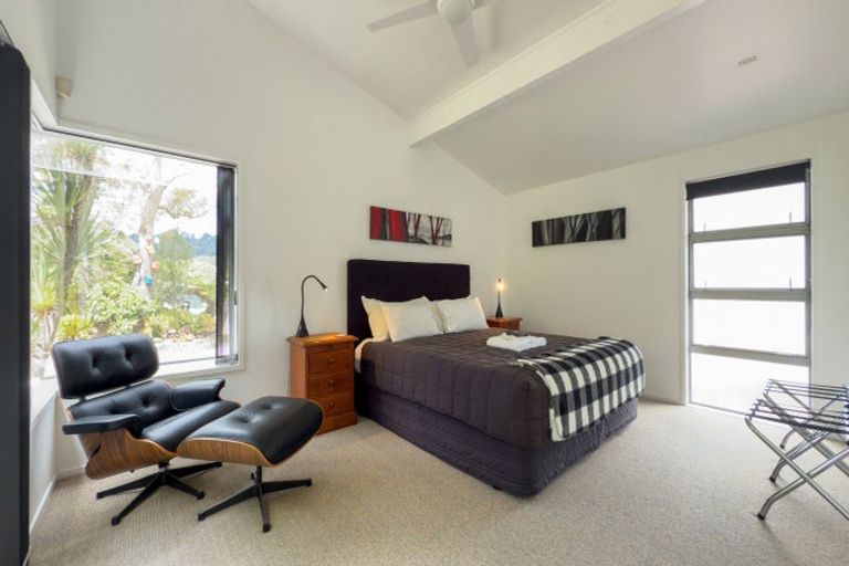 Photo of property in 118 Brook Place, Whangamata, 3620