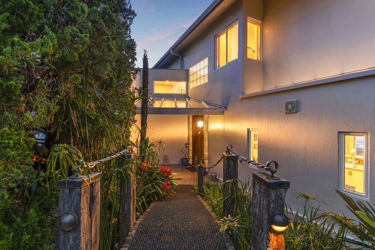 Photo of property in 2/67 Beresford Street, Bayswater, Auckland, 0622