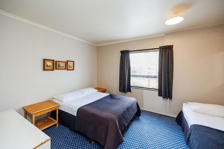 Photo of property in 665 Pioneer Highway, Highbury, Palmerston North, 4412