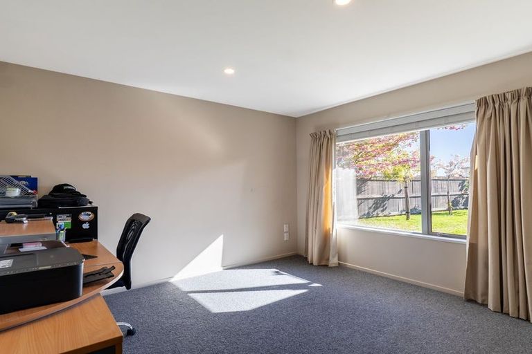 Photo of property in 10 Rhoboro Road, Twizel, 7901