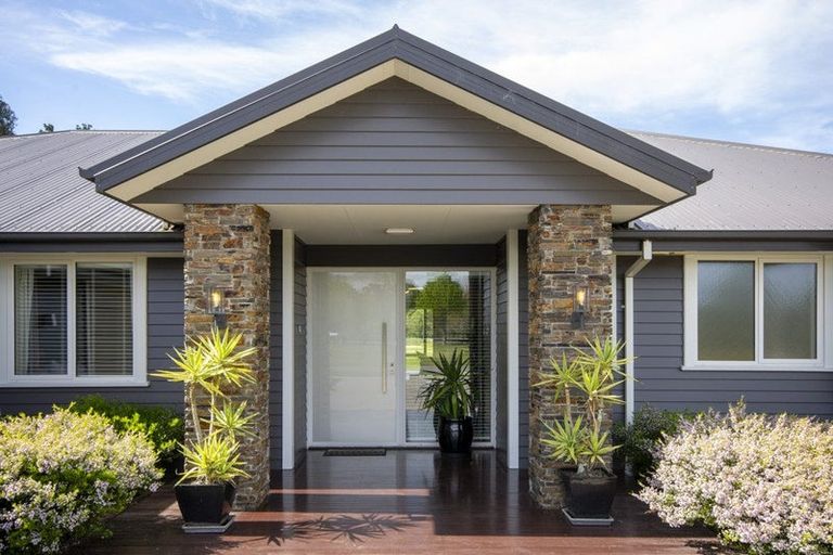 Photo of property in 10 Burntwood Lane, Pegasus, 7612