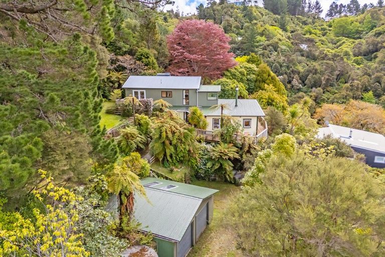 Photo of property in 17 Avian Crescent, Blue Mountains, Upper Hutt, 5371