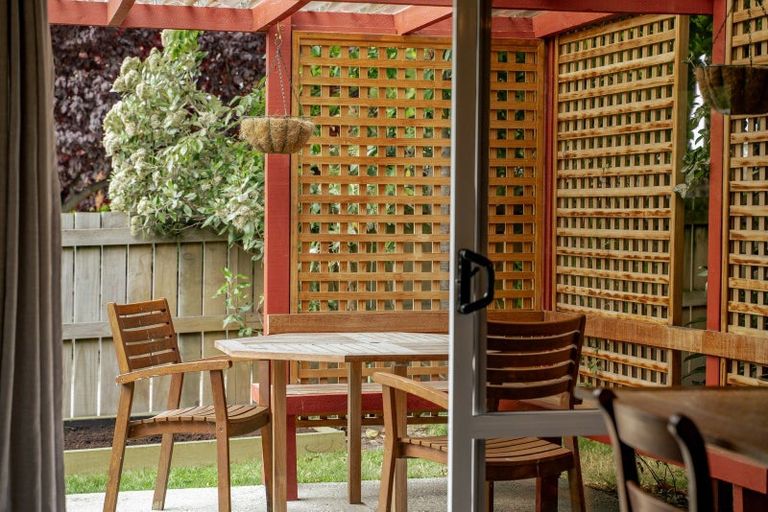 Photo of property in 15b Heuchan Lane, Wanaka, 9305