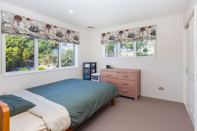 Photo of property in 141 Centaurus Road, Saint Martins, Christchurch, 8022