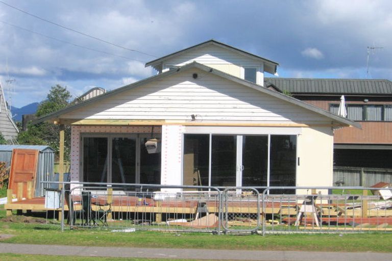 Photo of property in 509a Ocean Road, Whangamata, 3620