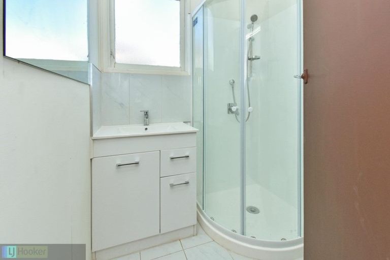 Photo of property in 18b Mervan Street, Mangere East, Auckland, 2024