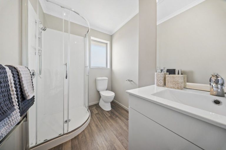 Photo of property in 29 Reuben Avenue, Rolleston, 7615