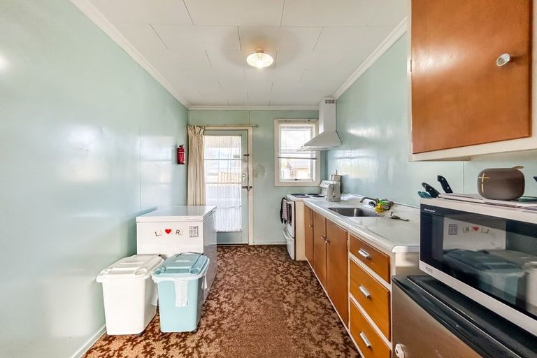 Photo of property in 41 Robertson Street, Richmond, Invercargill, 9810
