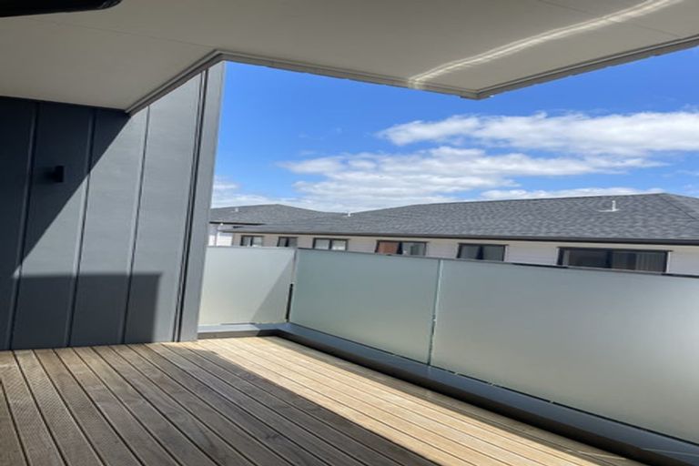 Photo of property in 20b Gilliam Street, New Lynn, Auckland, 0600