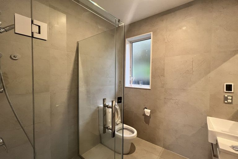 Photo of property in 63 Wainui Road, Silverdale, 0932