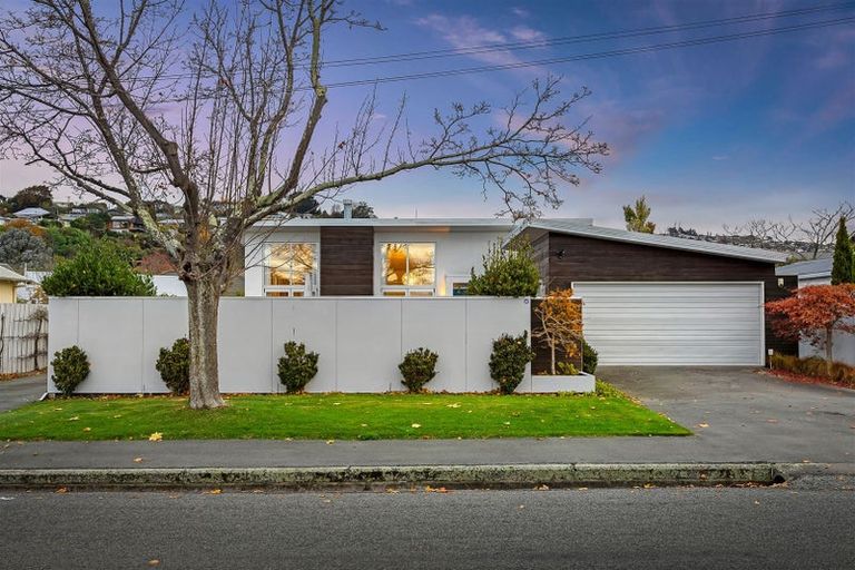 Photo of property in 8 Koromiko Street, Saint Martins, Christchurch, 8022