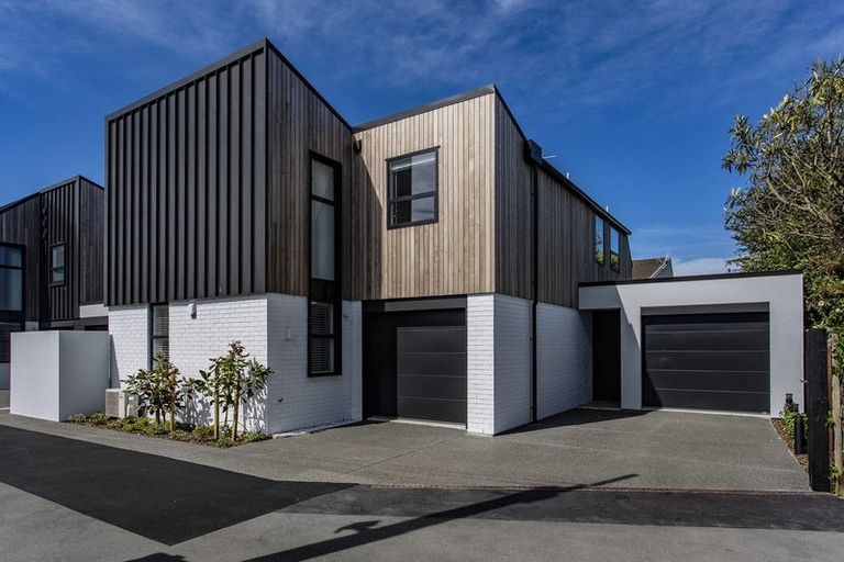 Photo of property in 42a Clare Road, St Albans, Christchurch, 8014