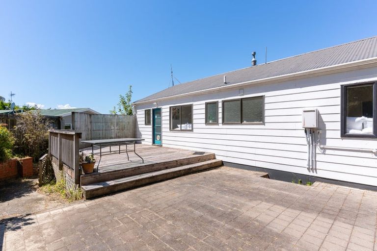 Photo of property in 67 Omapere Street, Whitby, Porirua, 5024