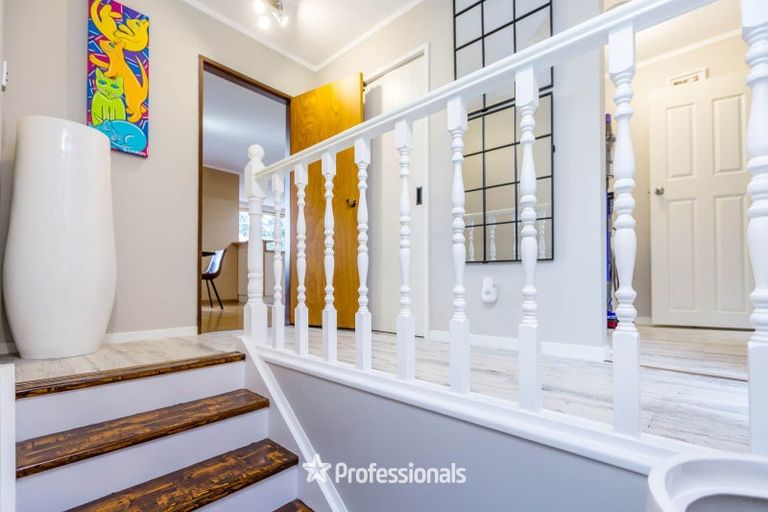 Photo of property in 8 Hobbit Lane, Pinehaven, Upper Hutt, 5371