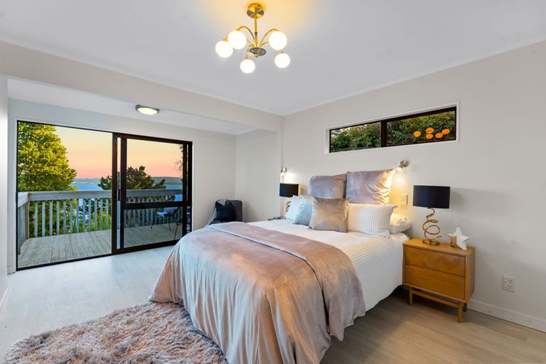 Photo of property in 78 Island Bay Road, Beach Haven, Auckland, 0626