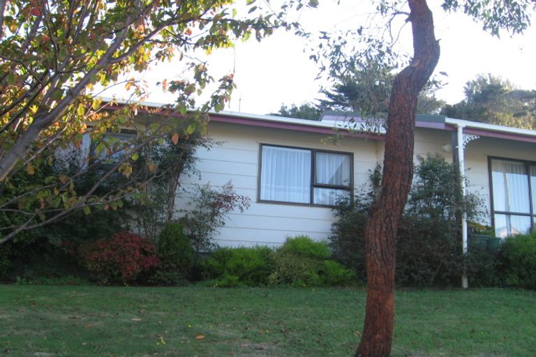 Photo of property in 19 Seagull Place, Whitby, Porirua, 5024