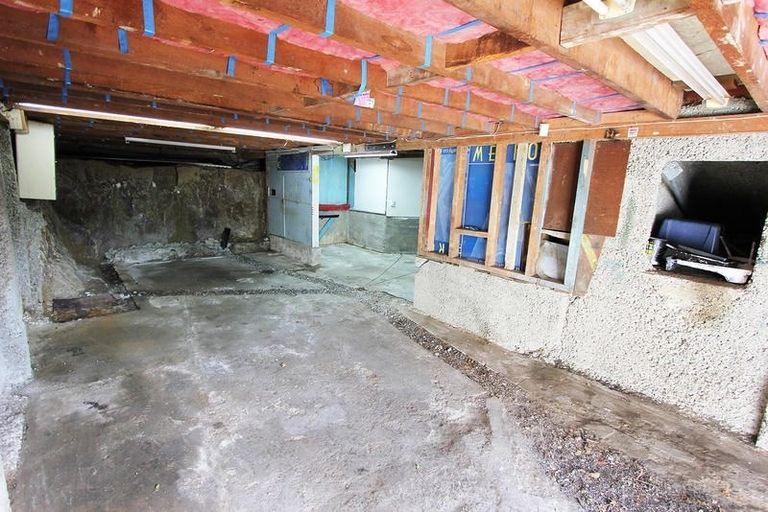 Photo of property in 23 Elwyn Crescent, Green Island, Dunedin, 9018