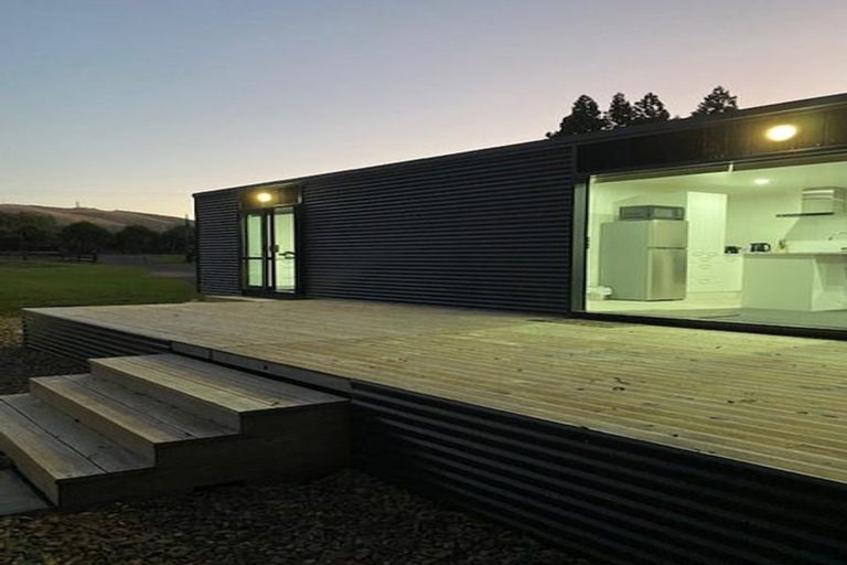 Photo of property in 261 Paparata Road, Bombay, 2675