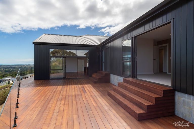 Photo of property in 30 Wilson Way, Waikanae, 5036