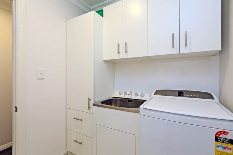 Photo of property in 46 Pinotage Drive, Greenmeadows, Napier, 4112