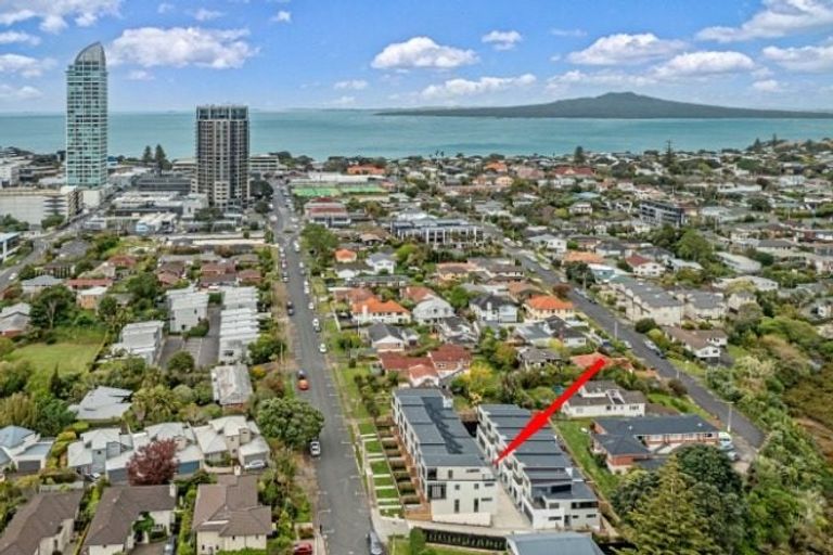 Photo of property in 13 Wai Court, Takapuna, Auckland, 0622