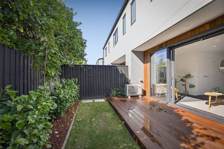 Photo of property in 5/13 Goldsmith Place, Waltham, Christchurch, 8023